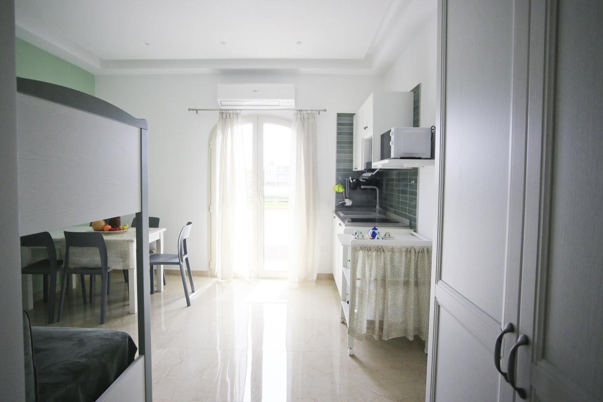 Villa Del Gaudio Rooms & Apartments Castellammare di Stabia Exterior photo